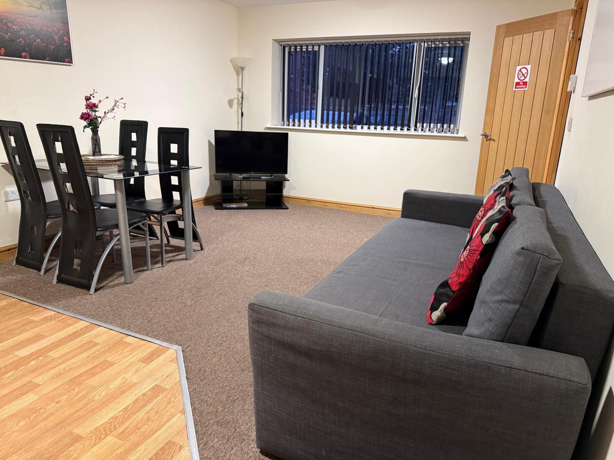 แอปเปิลตัน อพาร์ตเมนต์ Aparthotel Newark-on-Trent  ภายนอก รูปภาพ