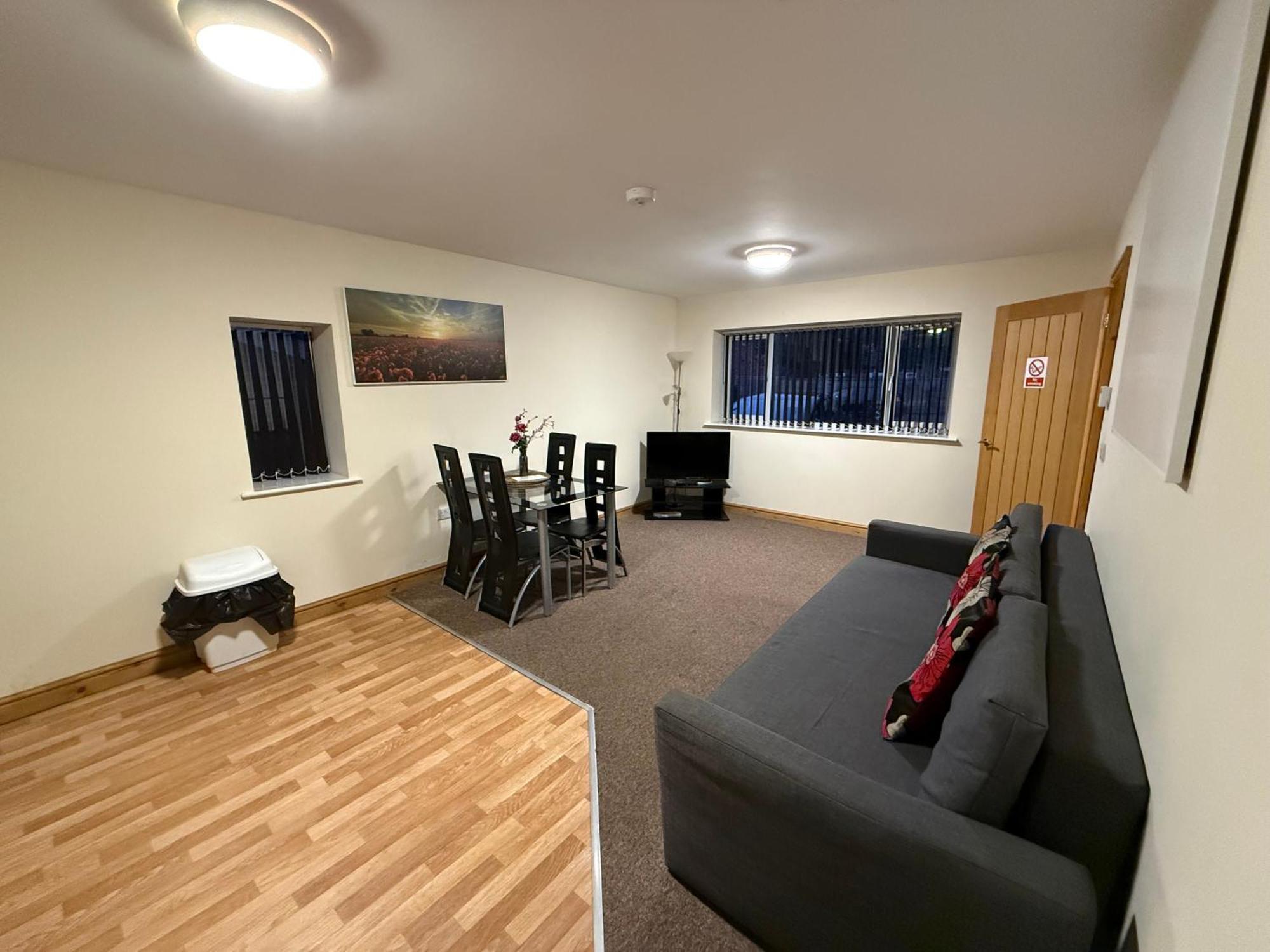 แอปเปิลตัน อพาร์ตเมนต์ Aparthotel Newark-on-Trent  ภายนอก รูปภาพ